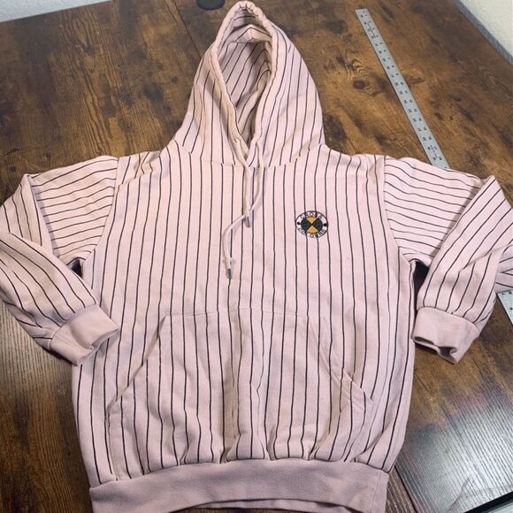 Cross‎ Colours USA Pullover YA DIG Pink With Black Pin Stripes Size Small RARE - Picture 1 of 6